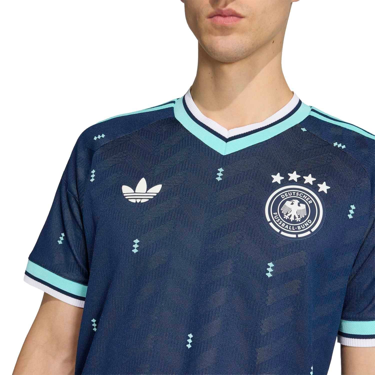 Camisa Alemanha 2026 Reserva Autêntica Masculina - Imagem 4